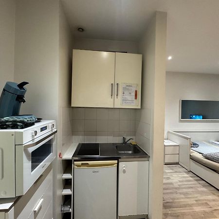 Appartement Proche Centre Ville, Gare Et Autoroute Melun Dış mekan fotoğraf