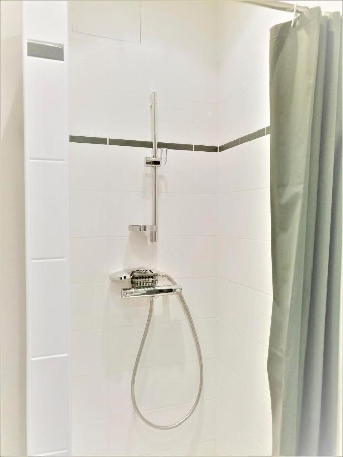 Appartement Proche Centre Ville, Gare Et Autoroute Melun Dış mekan fotoğraf