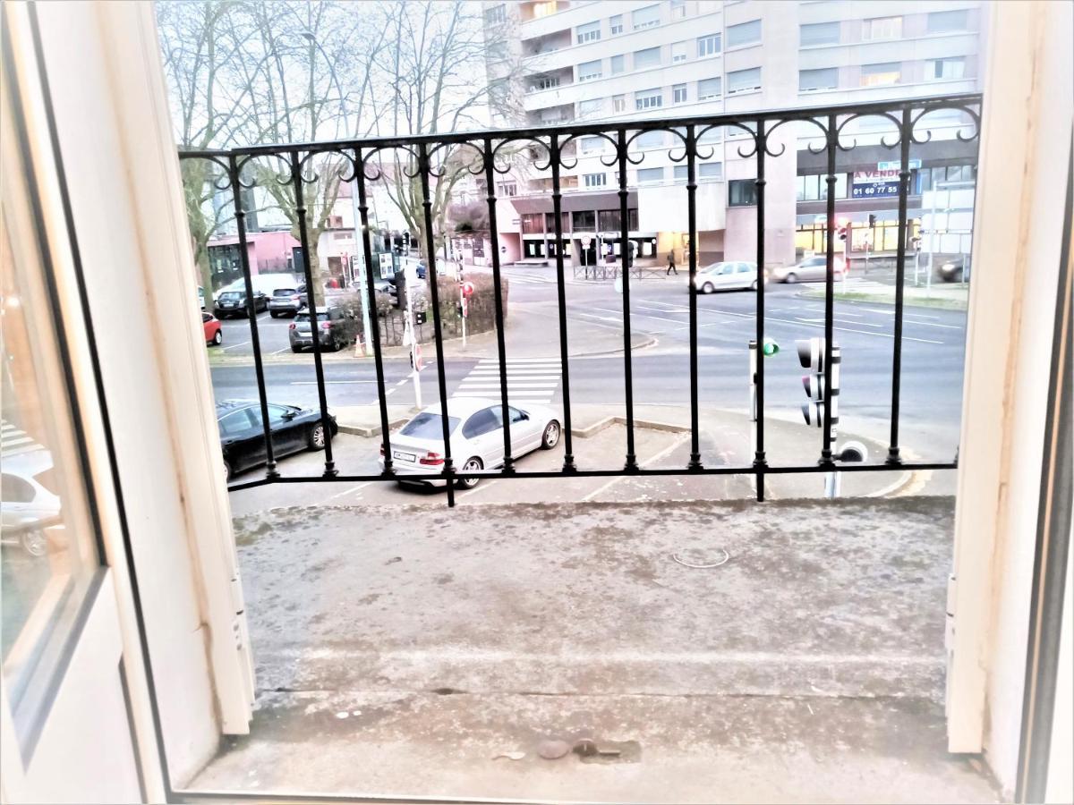 Appartement Proche Centre Ville, Gare Et Autoroute Melun Dış mekan fotoğraf