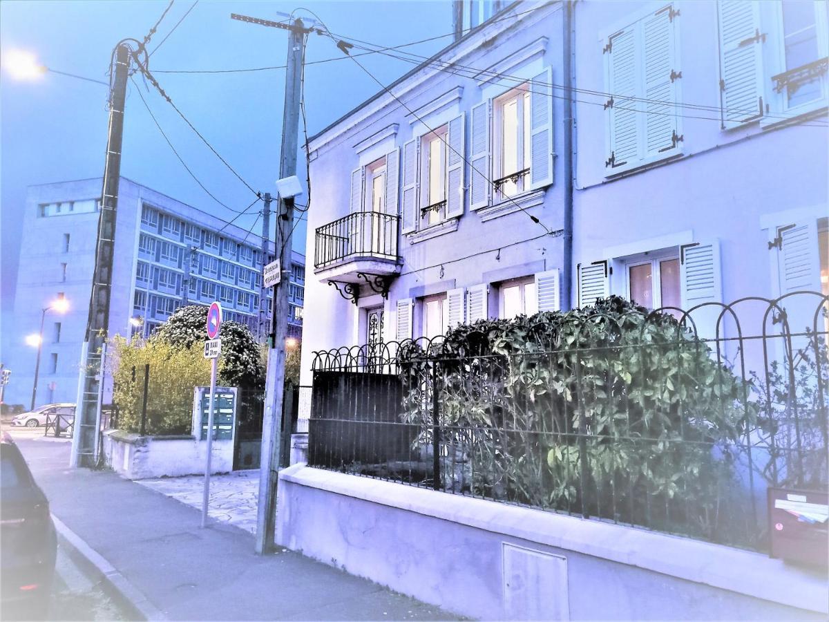 Appartement Proche Centre Ville, Gare Et Autoroute Melun Dış mekan fotoğraf