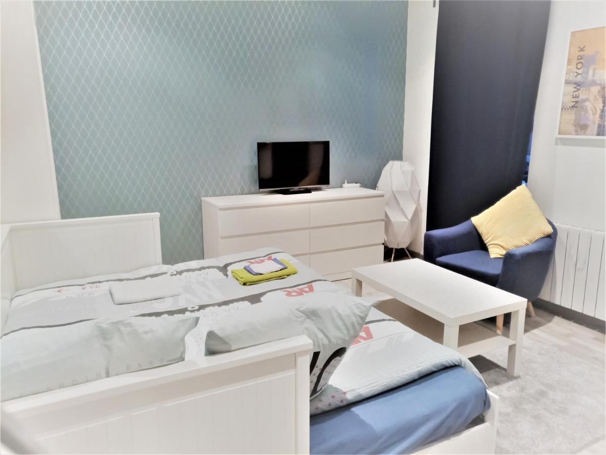 Appartement Proche Centre Ville, Gare Et Autoroute Melun Dış mekan fotoğraf