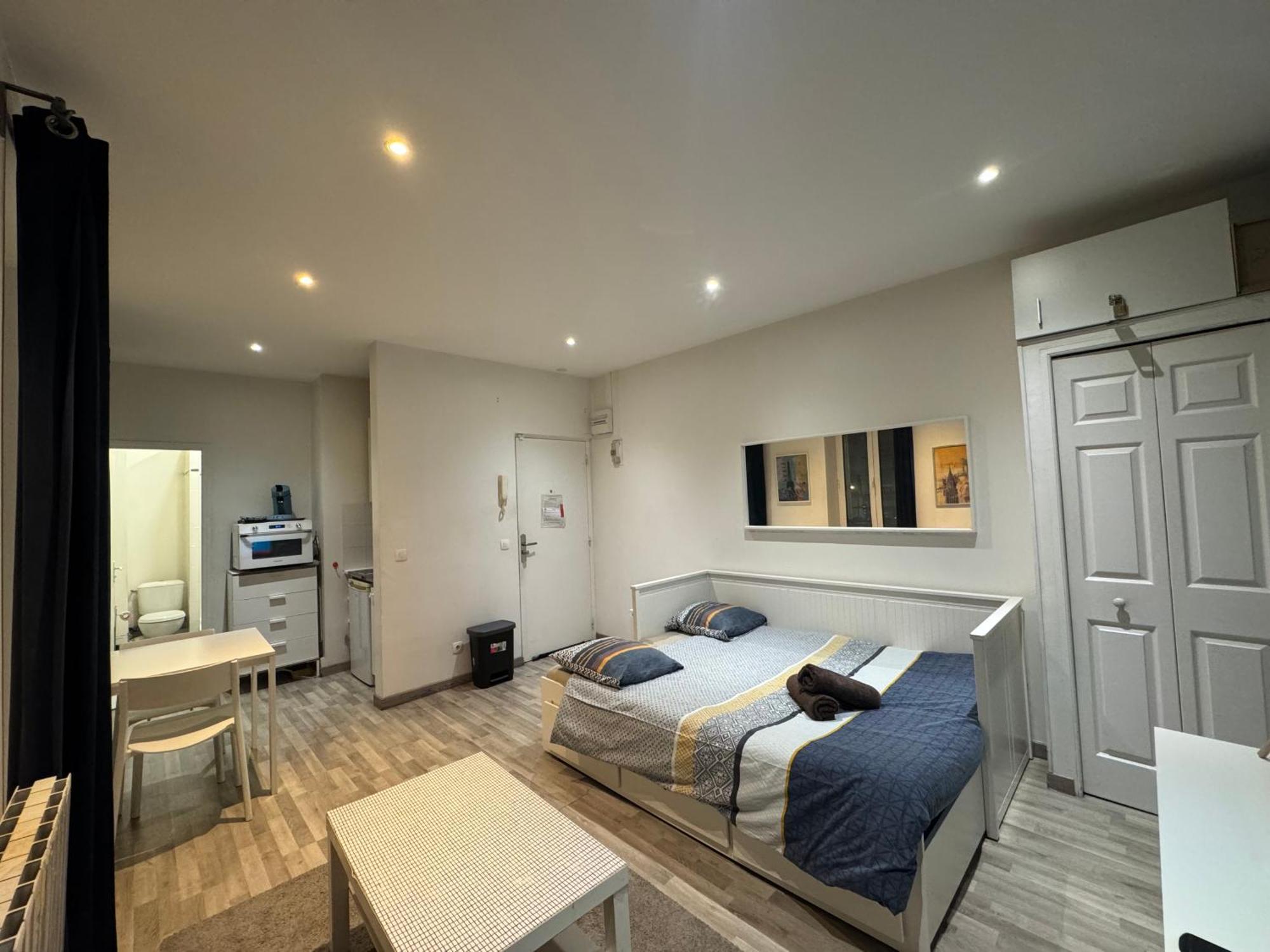 Appartement Proche Centre Ville, Gare Et Autoroute Melun Dış mekan fotoğraf