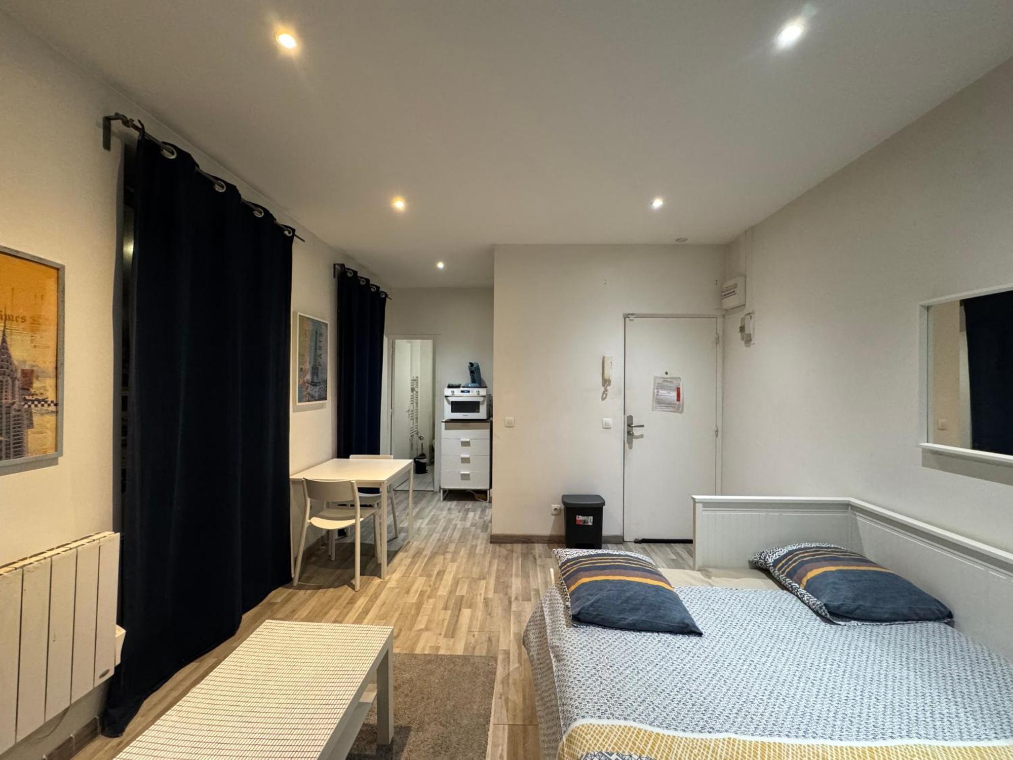 Appartement Proche Centre Ville, Gare Et Autoroute Melun Dış mekan fotoğraf