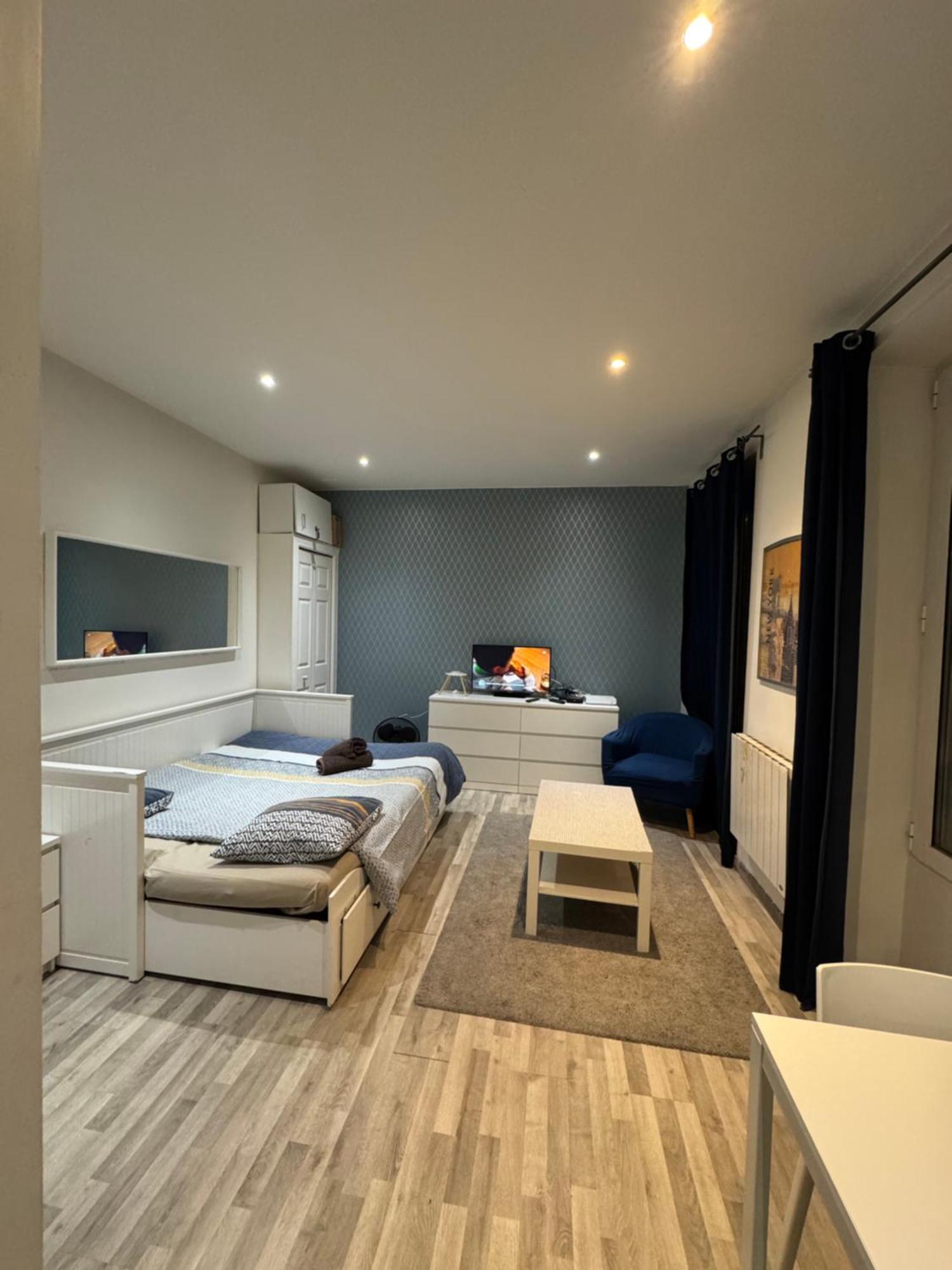 Appartement Proche Centre Ville, Gare Et Autoroute Melun Dış mekan fotoğraf